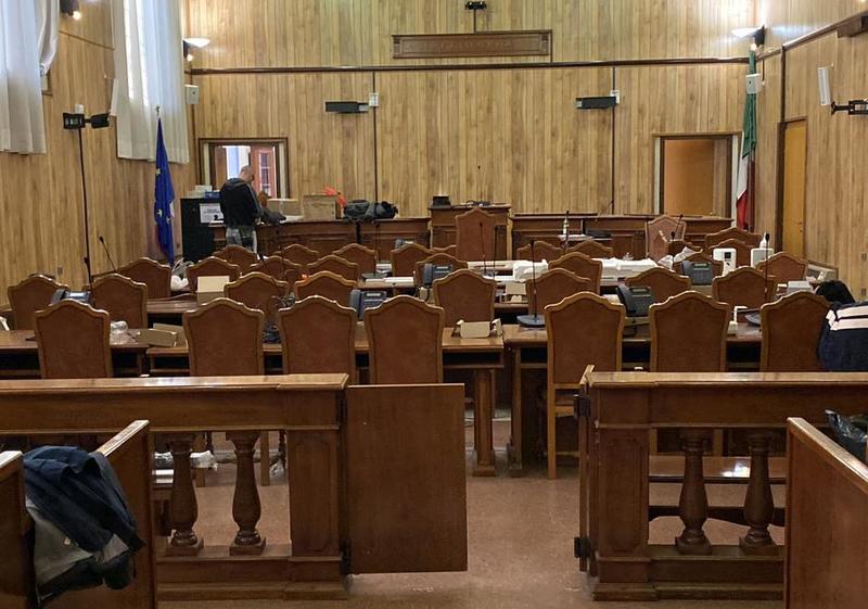 Ferrara, tentata estorsione ai ristoratori: condannato a un anno e nove mesi