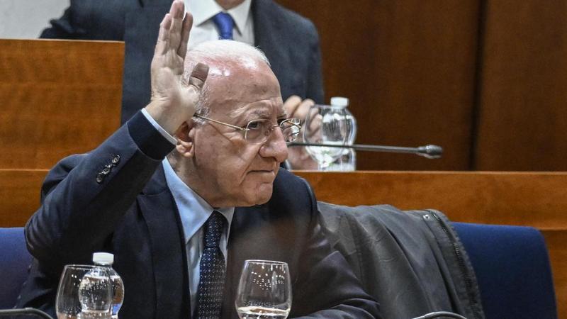 De Luca torna sindacoÂ di Salerno, il pianoÂ (giÃ  partito) entra nel vivoÂ a gennaio: dopo le provinciali