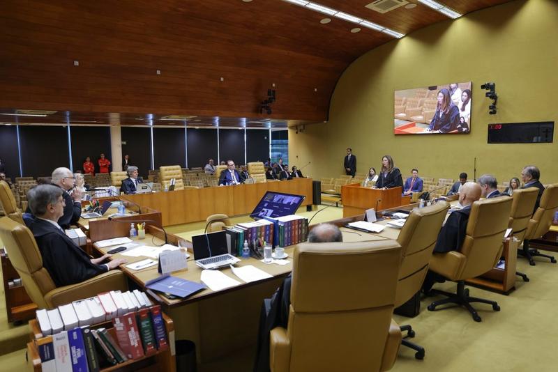 STF derruba cobrança de IPVA sobre aviões e embarcações no Ceará