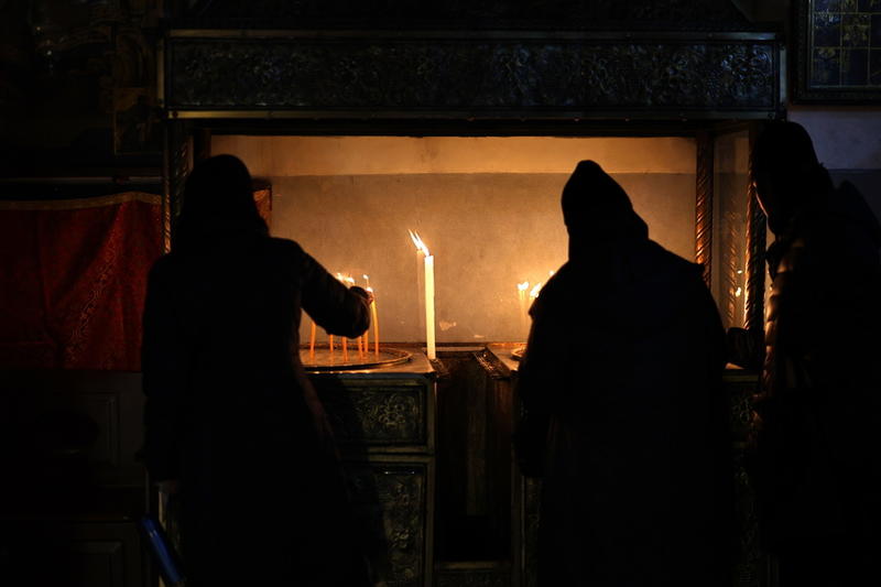 Η εξουσία ντυμένη με χιτώνα