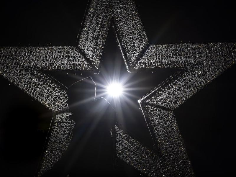 NP View: We wish you a very merry Christmas