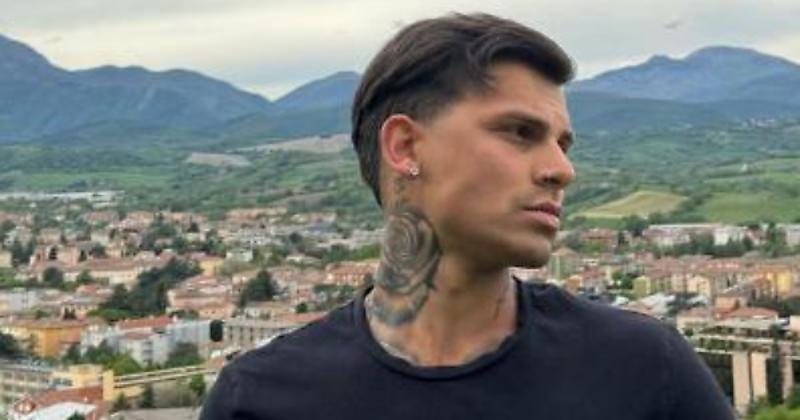 Omicidio Cumani, nel cellulare di Amri foto con coltelli e pistole