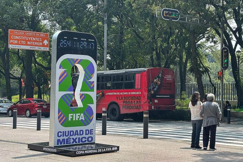 Meksiko pred Mundijal: Leševi i rat kartela