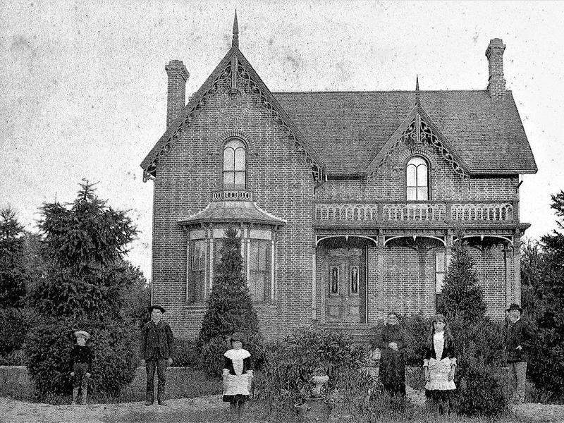 RHODES: Oldershaw family came to Chatham in 1840s