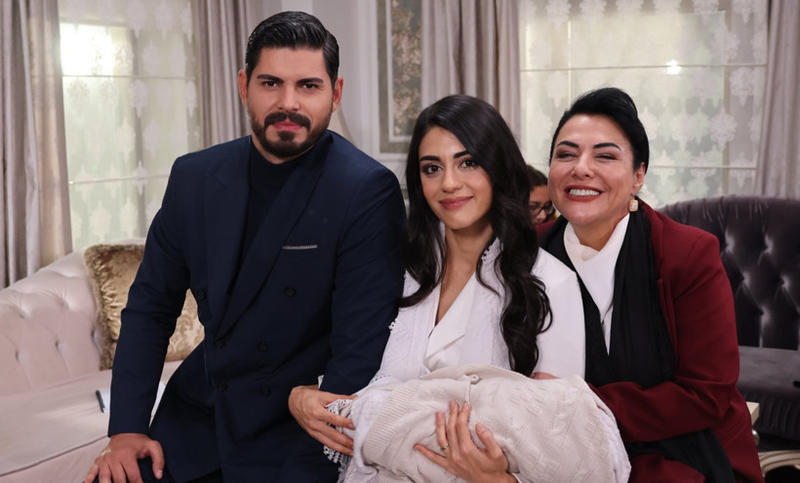 ‘Gelin’ dizisinin alkışlanacak başarısı ‘Gelin’ dizisinin alkışlanacak başarısı