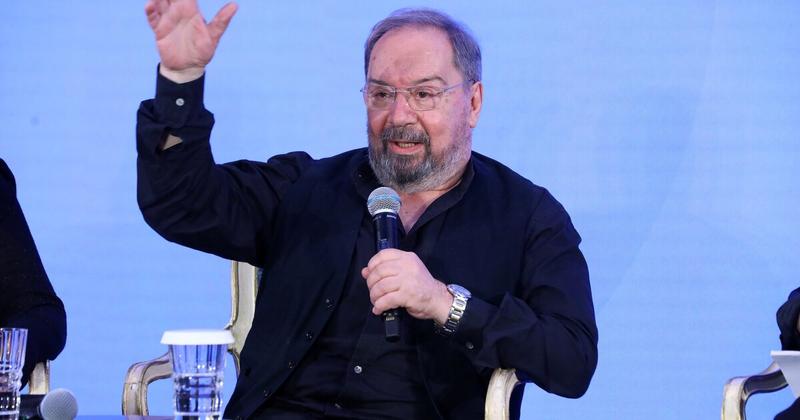 Σταμάτης Φασουλής: Το γράμμα στον ανήλικο εαυτό του «Παιδί μου, αρκετά με έχεις βασανίσει»