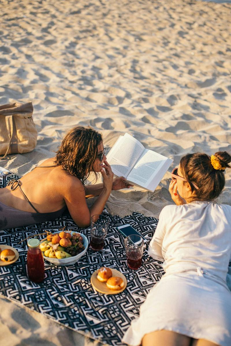What’s on your summer reading list? We asked 6 dedicated readers