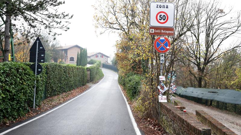 Blackout a Bologna, famiglie sui colli senza luce per 28 ore: “Abbandonati a noi stessi, sembra di essere nel 1800” /