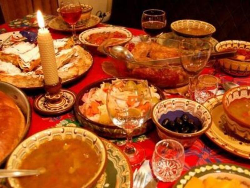 Голям празник е в събота с куп традиции, слага началото на мръсните дни и редица забрани