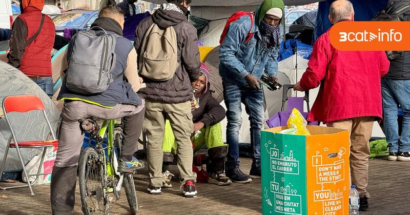 Anàlisi El B9 de Badalona: radiografia (i responsabilitats) d'un desallotjament a les portes de Nadal