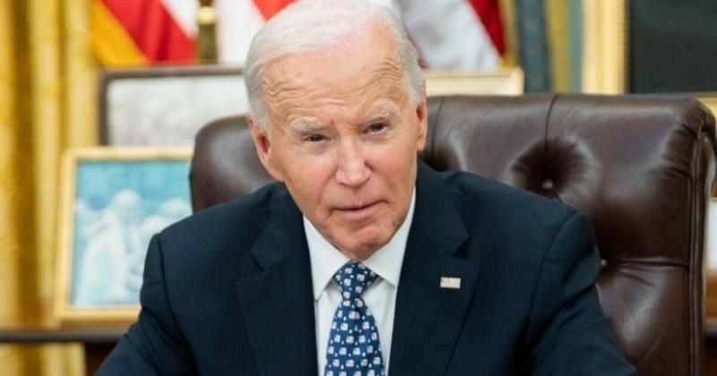 Τζο Μπάιντεν: Η χριστουγεννιάτικη φωτογραφία με την οικογένειά του