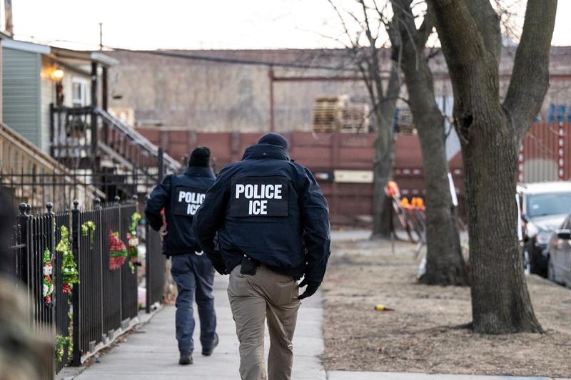 ICE Agents Arrest Man on Christmas Eve—and Then Steal His Groceries