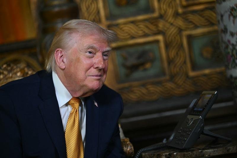 Trump Tries to Save His Disaster Peace Deals at Mar-a-Lago