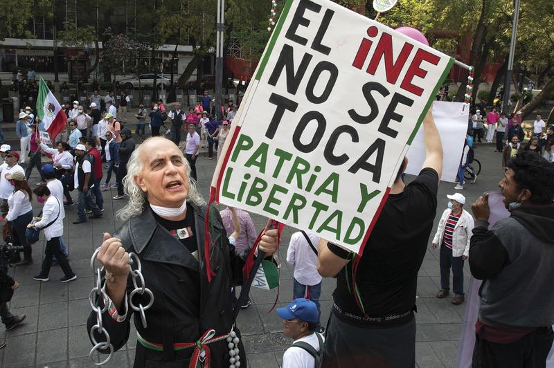 La democracia está en peligro