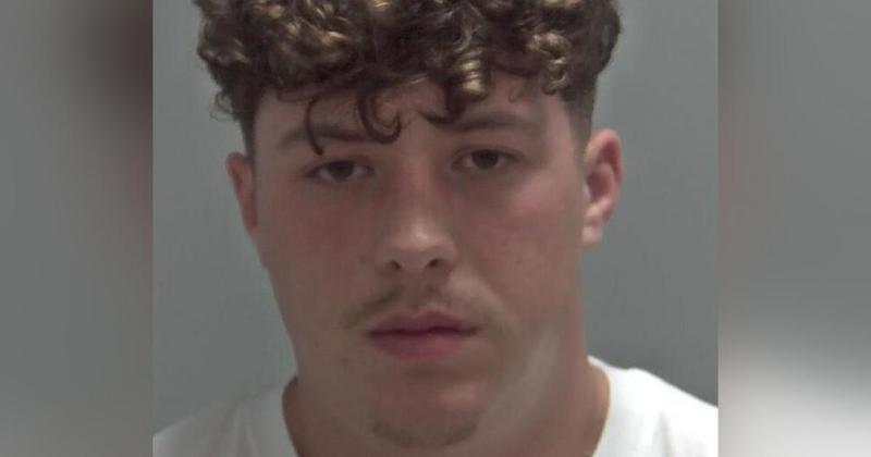 Man tasered in the street after being spotted with a knife