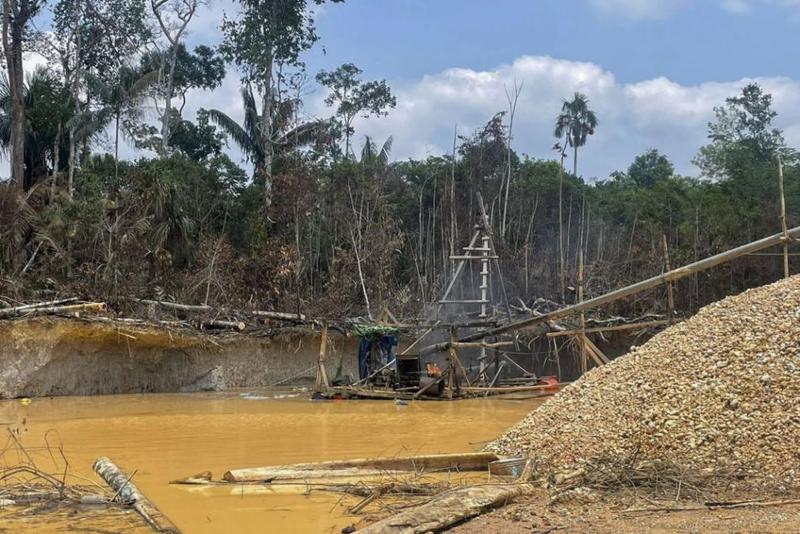 ¿Y la sanción social contra la minería ilegal?