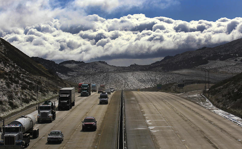 2 children killed in Christmas Day crash on the Grapevine