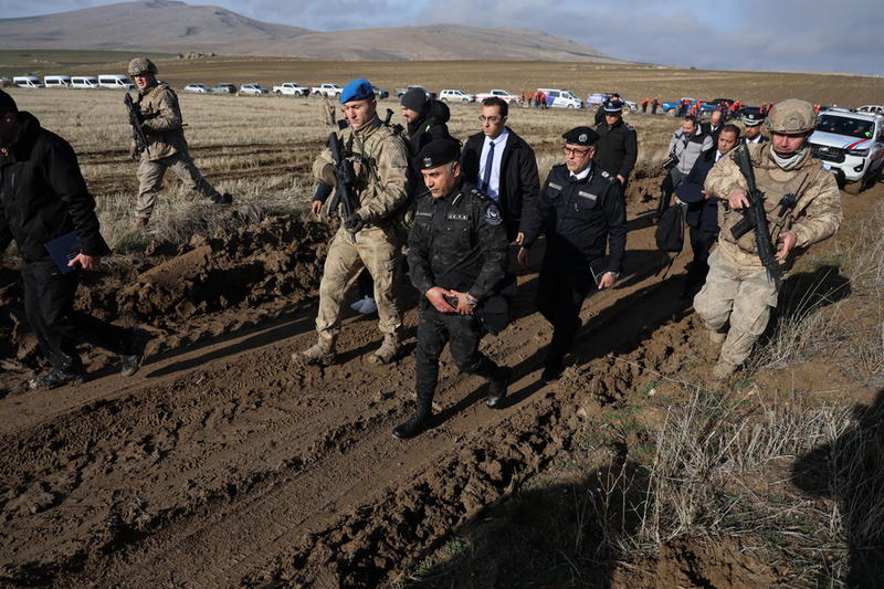 Τουρκία, πέφτουν αεροπλάνα και drones σαν το χαλάζι