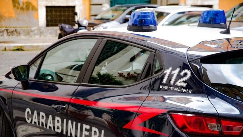 Ponticelli, spara contro l'autodell'ex compagna nel giornodi Natale: arrestato 32enne