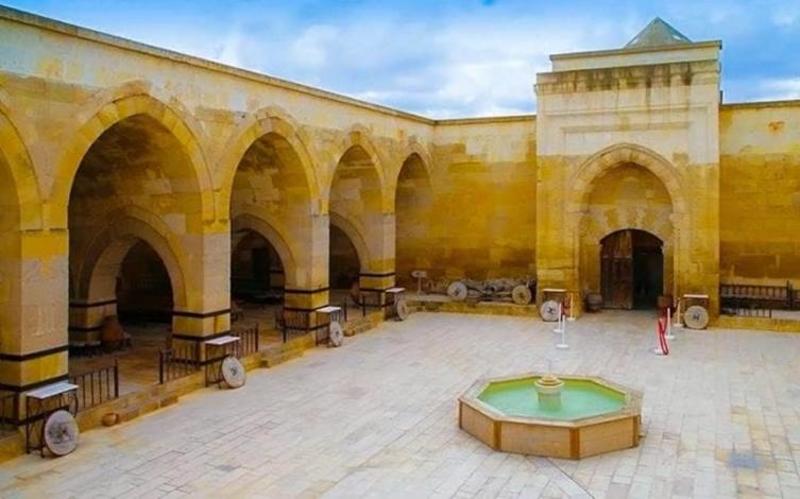 Tarihimizde ve Medeniyetimizde Önemli Bir Yeri Olan Kervansarayların Tarihsel Kökeni