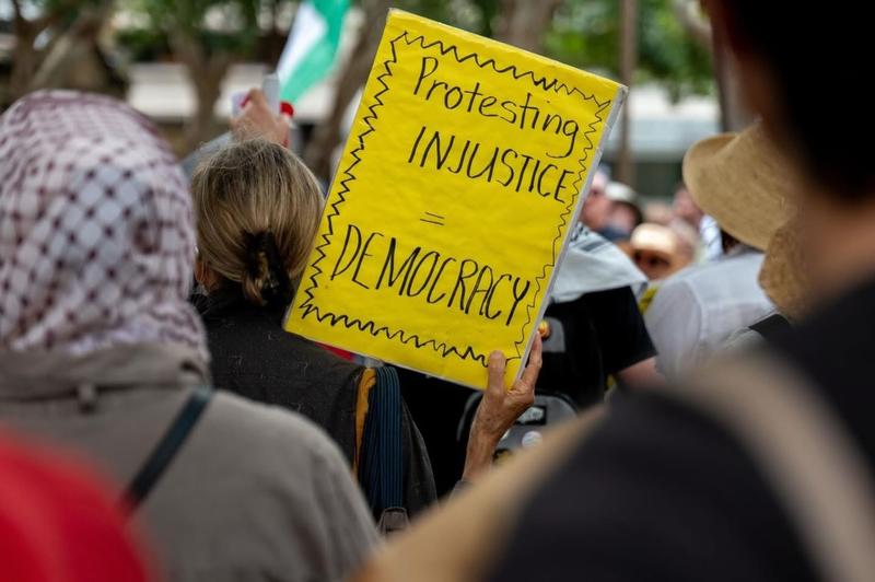 Resist NSW Premier Minns' attack on the right to protest