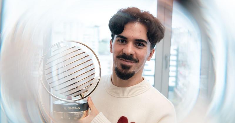 Obviamente, tinha de ser Vítor Ferreira!