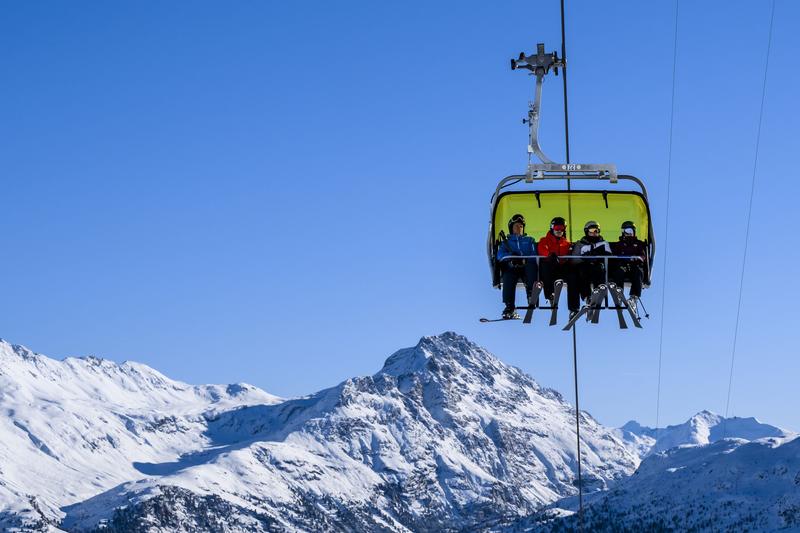Sesselliftgespräche: Vom Small Talk bis zum Hochzeitsantrag Sesselliftgespräche: Vom Small Talk bis zum Hochzeitsantrag
