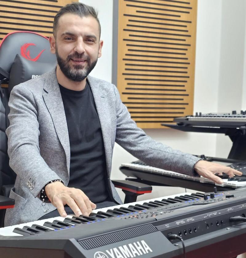 Kemal Ceyhan: Adana’da sanat zor, imkânsız değil! Kemal Ceyhan: Adana’da sanat zor, imkânsız değil!