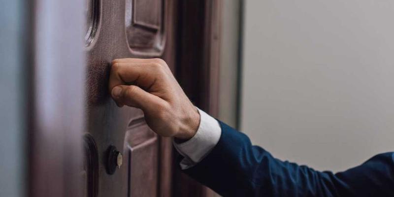 A couple invited a homeless man into their home for Christmas. He stayed there for 45 years.