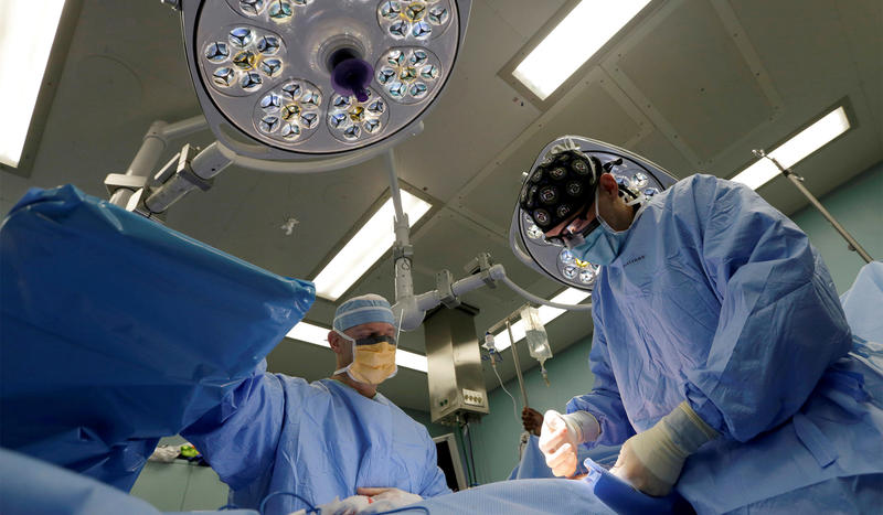 Bioethicist: Let Surgeons Kill Patients During Organ Harvesting
