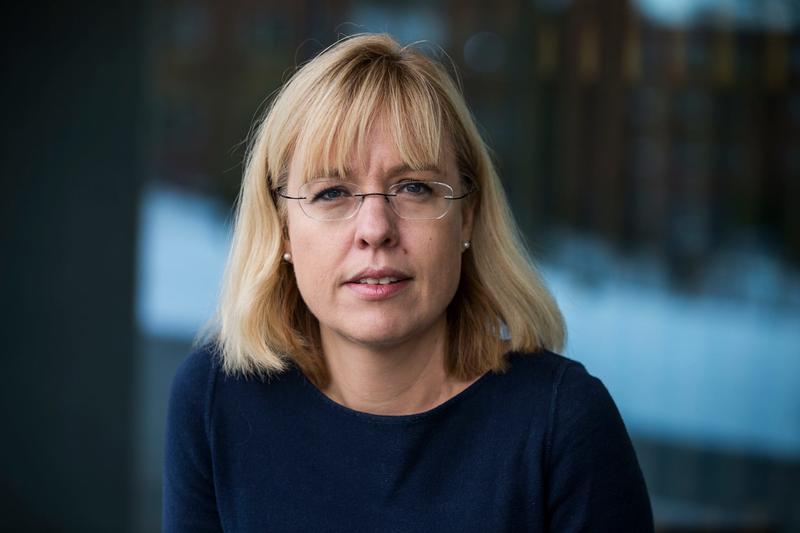 Eg håpar det låg mange bøker under juletrea i år