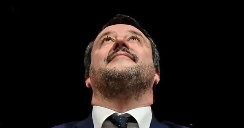 Iniziativa presentata alla Camera per migliorare la comunicazione politica, ma il Carroccio non ci sta