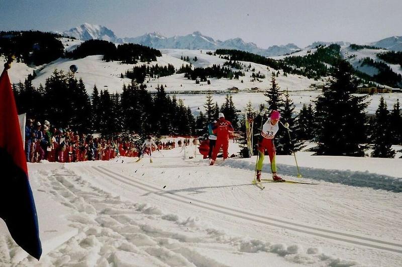 Лыжники России продолжают получать бан: красные карточки вместо нейтрального статуса Лыжники России продолжают получать бан: красные карточки вместо нейтрального статуса