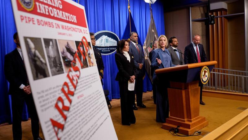 Jan. 6 Pipe Bomb Suspect Says He Acted to “Speak Up” for Election Deniers Jan. 6 Pipe Bomb Suspect Says He Acted to “Speak Up” for Election Deniers