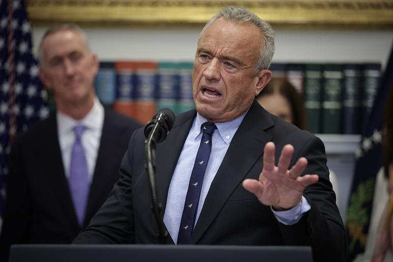 Flu Cases Spike in US as HHS Continues to Push Anti-Vaccine Policies