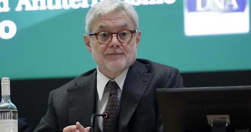 Da Piero Grasso a Federico Cafiero De Raho, fino a Franco Roberti: la poltrona della Dna di via Giulia ormai è divenuta un capitale elettorale