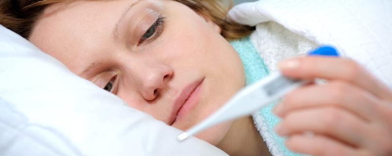 Influenza, milioni di italiani a letto: sintomi, variante K e perché la febbre ritorna