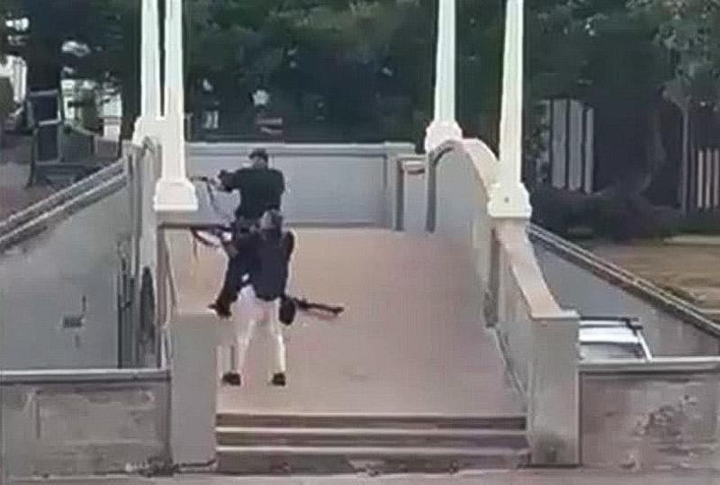 Bondi Beach terrorists ‘acted alone’ in attack on Hanukkah event — Australian police Bondi Beach terrorists ‘acted alone’ in attack on Hanukkah event — Australian police