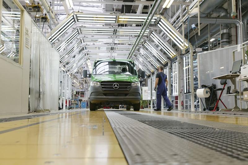 MAN, Mercedes, Bosch wandern ab: Jetzt rächt sich Deutschlands Überheblichkeit