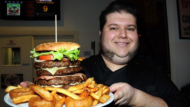 America Graffiti, l’ultimo hamburger: chiudono i due locali di Forlì che hanno dato il via al mito