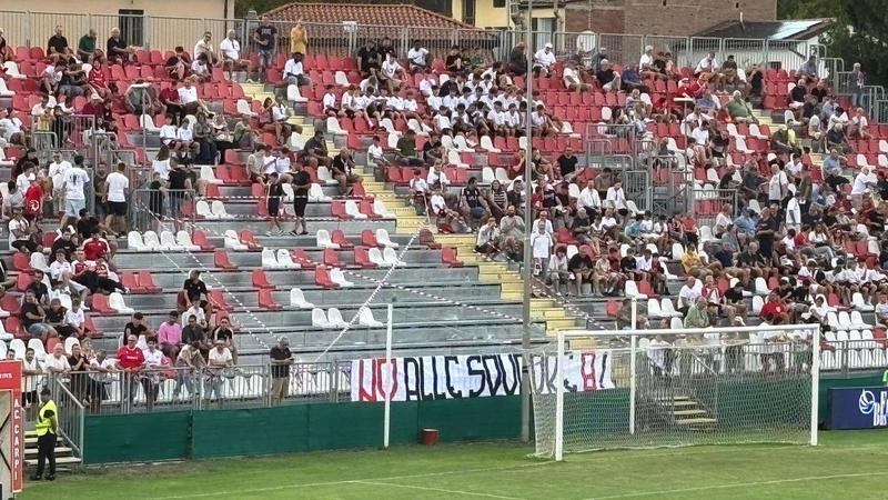 Proteste dei tifosi, niente trasferta