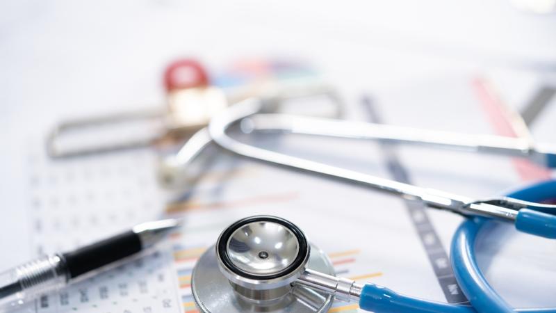 Sanità: farmaci e vaccini, nuovi medici, aumento degli stipendi, le novità in manovra