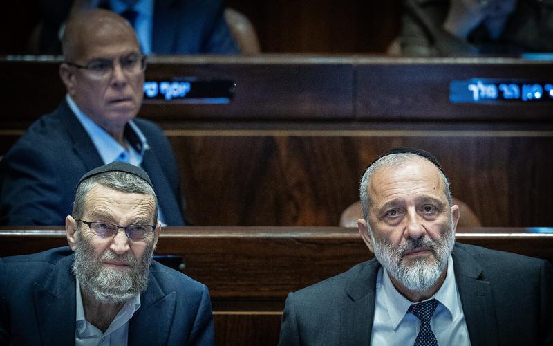Shas, Degel HaTorah trade barbs in fight for control of Jerusalem religious council
