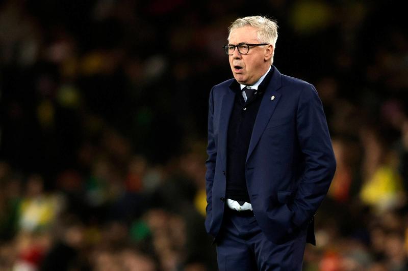 Ancelotti observa a Europa e busca o melhor desenho para a seleção