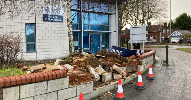 Van smashes into police station after two-vehicle crash Van smashes into police station after two-vehicle crash