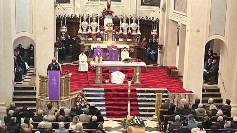 Bolgare, l’ultimo saluto ad Amana Volpi: «Una vita segnata dall’amore»