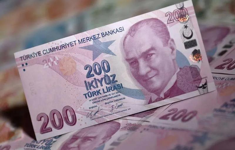 Yerlerde sürüklenen paramız Yerlerde sürüklenen paramız