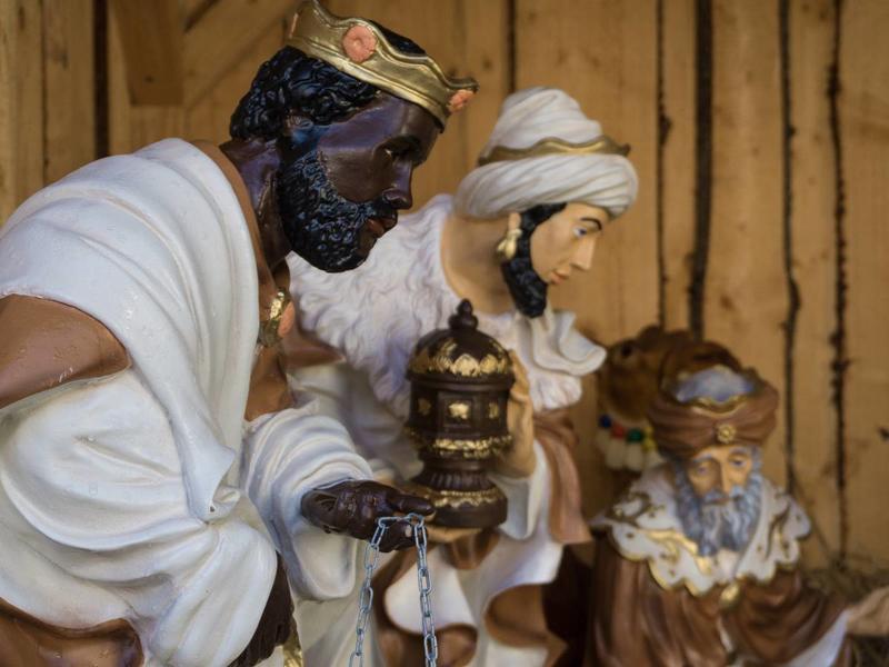 C'è una tradizione antica per guidare i Magi verso la porta delle nostre case. Diamole un senso nuovo