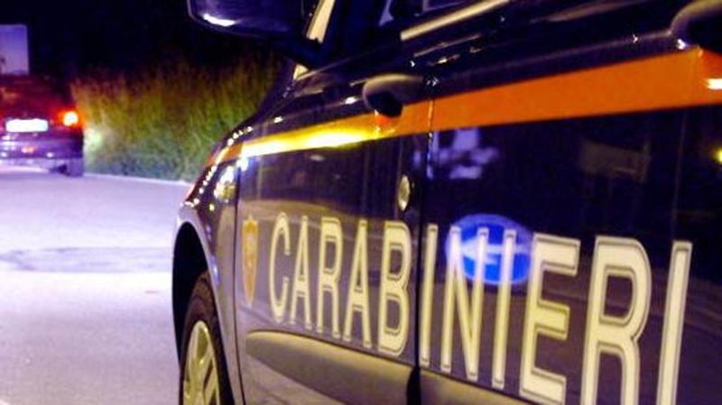 Furto notturno in tabaccheria a Baiso
