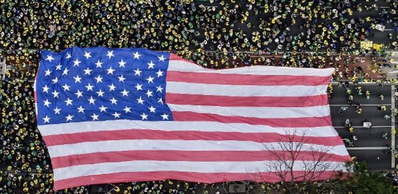 Presidenciáveis no Brasil elegem Trump como chefe